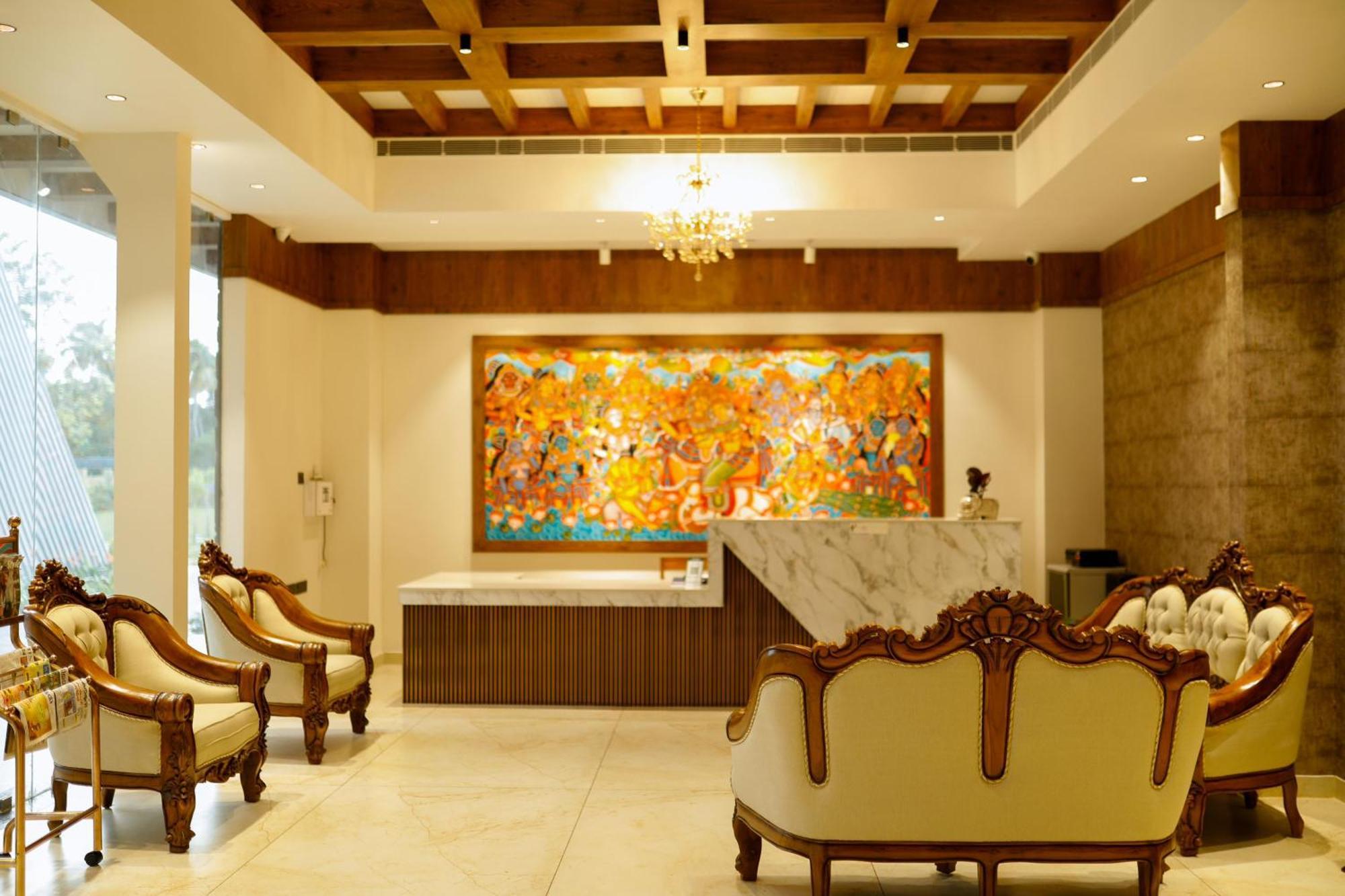 Leela'S 7Th Heaven Resort & Spa Trikunnapuzha Exteriér fotografie
